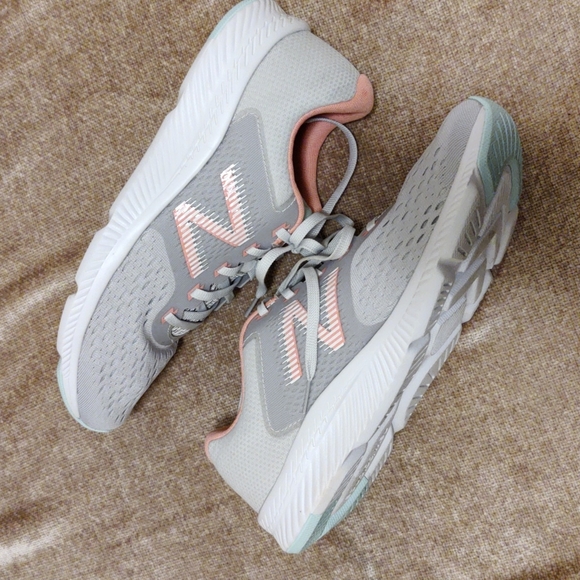 New Balance DRFT Running Sneakers size 10.5 - Picture 3 of 12